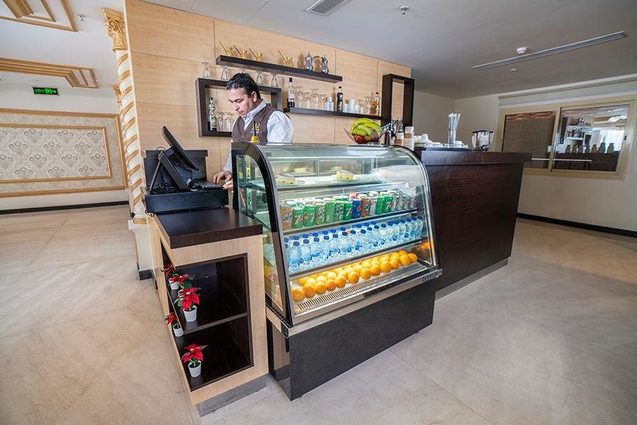 Aquila Hotel 7