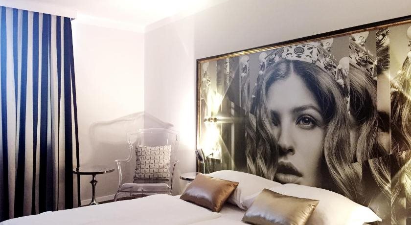 Hotel Calmo 18