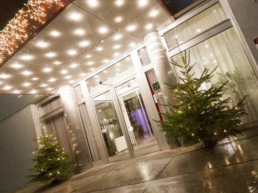 Hotel Boltzmann 4