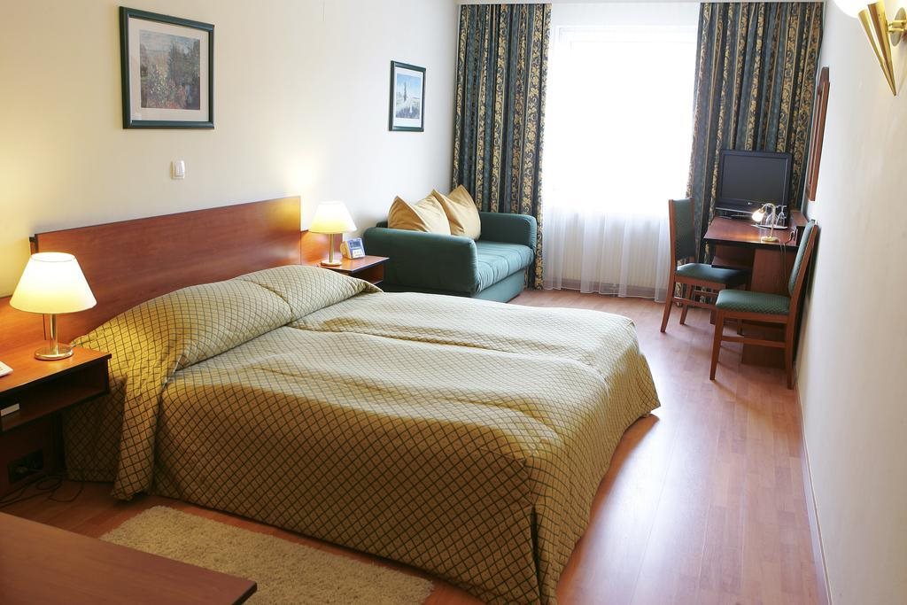 Hotel Deutschmeister 23