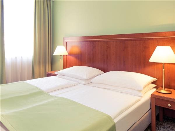 Mercure Wien Westbahnhof 12
