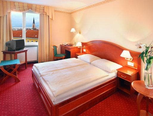 Hotel Prinz Eugen Vienna 17