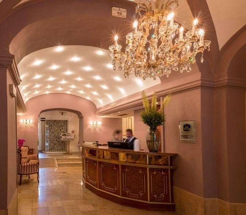 Schlosshotel Römischer Kaiser 1