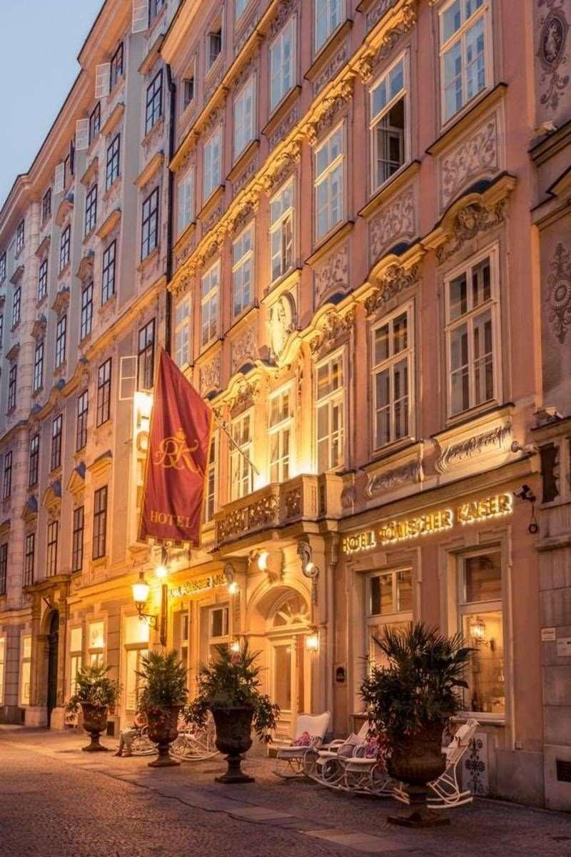 Schlosshotel Römischer Kaiser 4