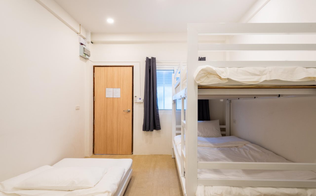 Morn-Ing Hostel 10