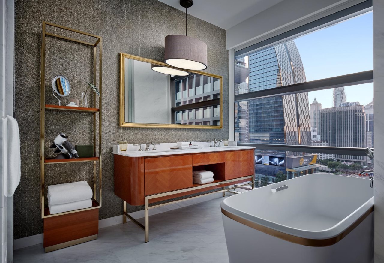 Rosewood Bangkok 11