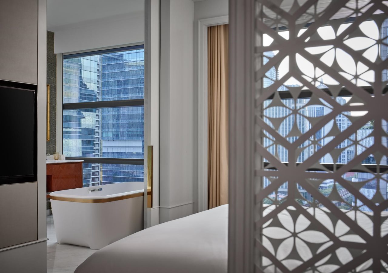 Rosewood Bangkok 12