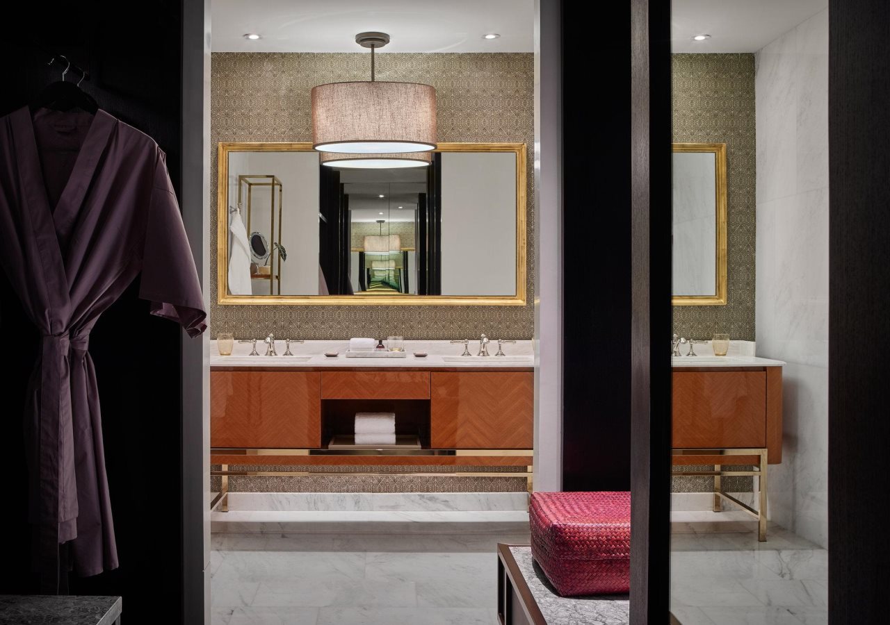 Rosewood Bangkok 8