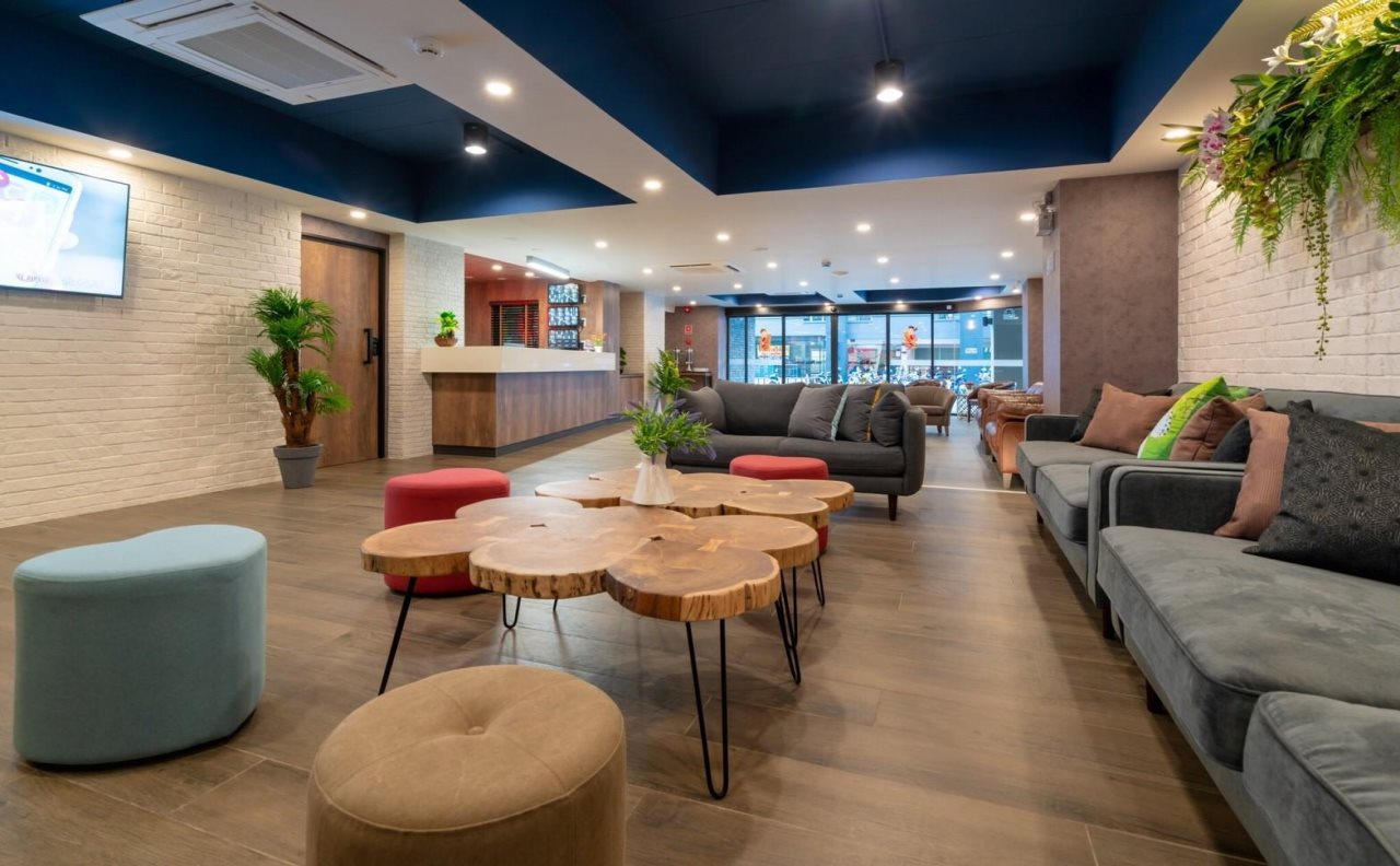 The Home Hotel 17
