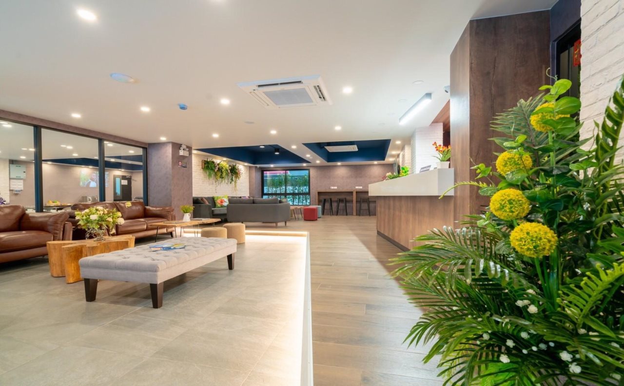The Home Hotel 3