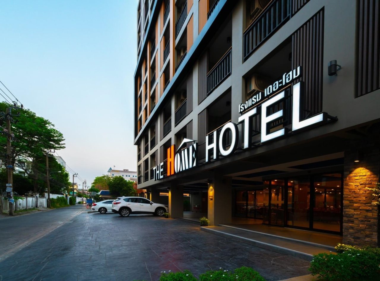 The Home Hotel 9