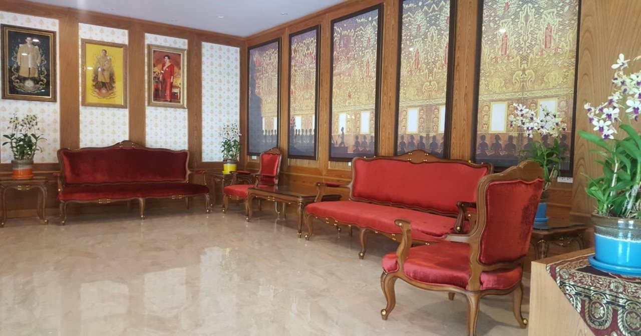 J Place Hotel 19