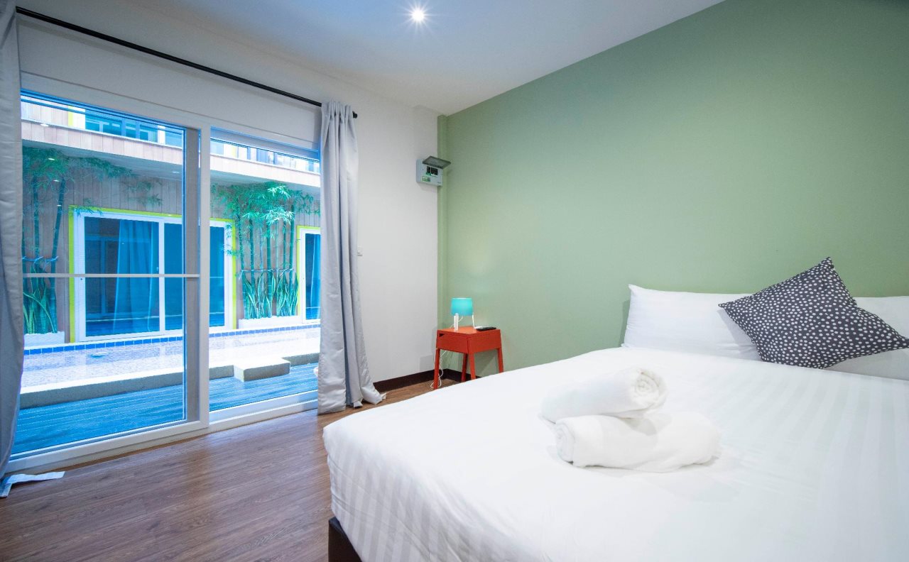 Resort V MRT Huai Kwang 5