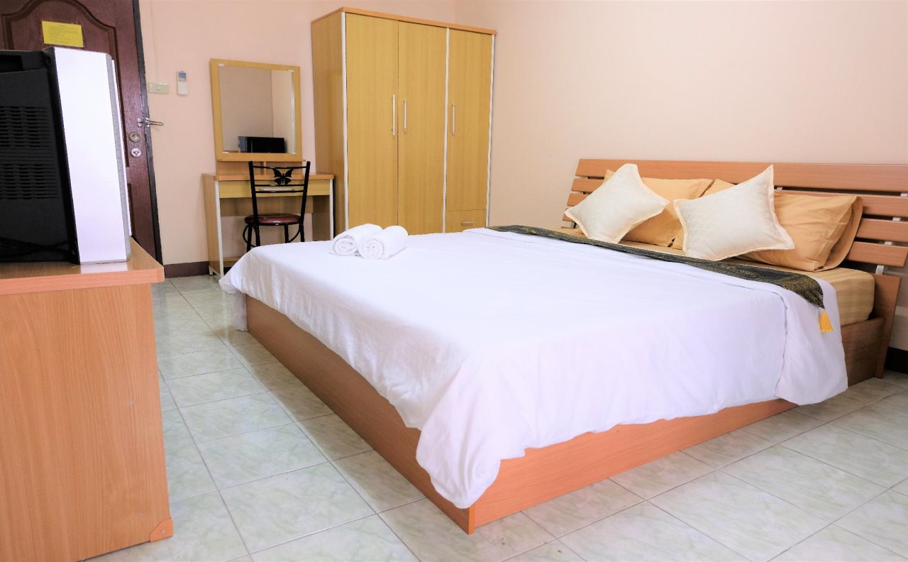 Goody Hotel 2