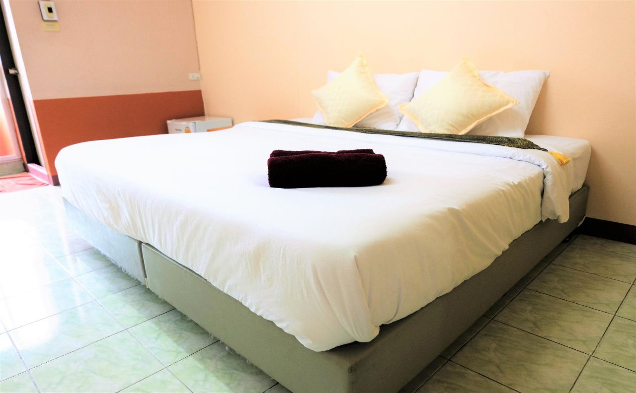 Goody Hotel 6