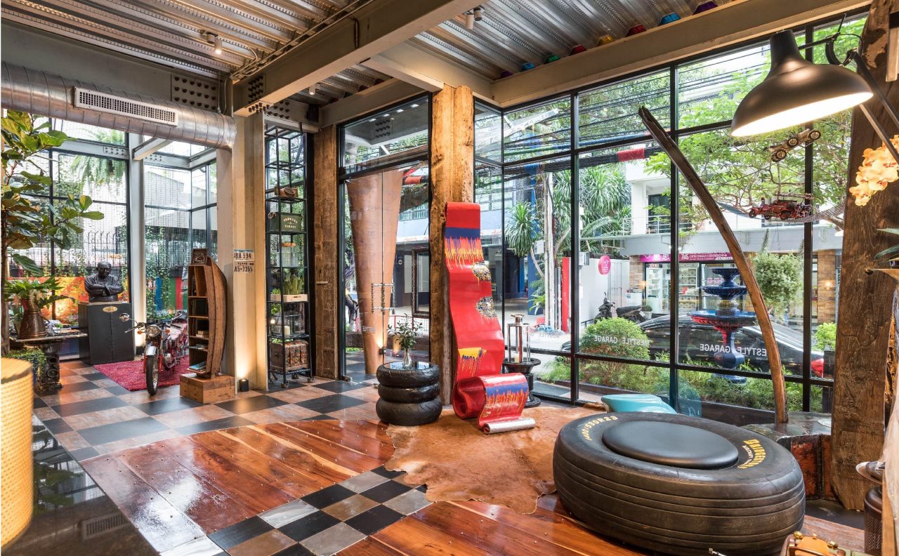 Mestyle Garage Hotel 21