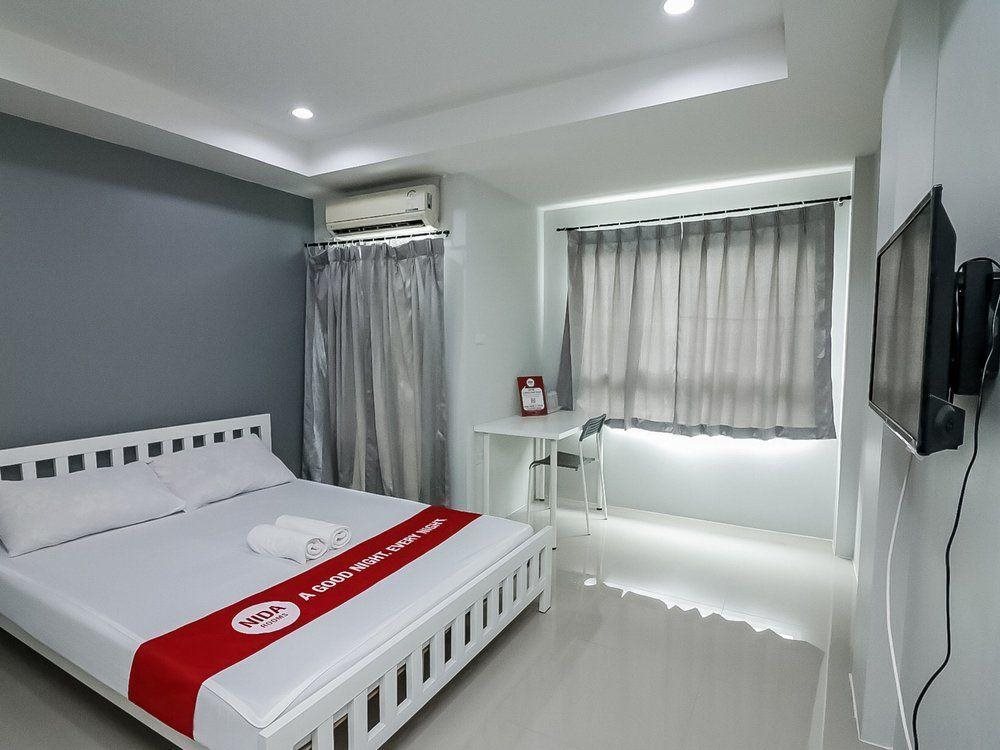 NW Apartment 15