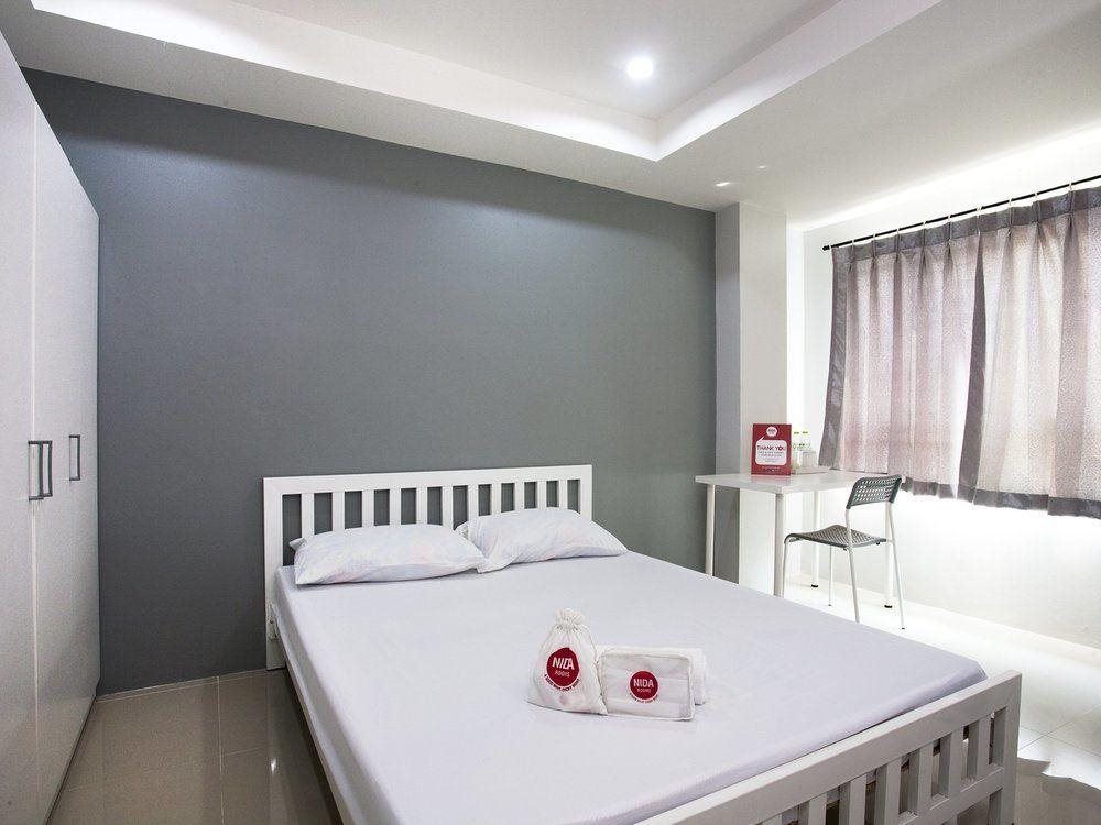 NW Apartment 6