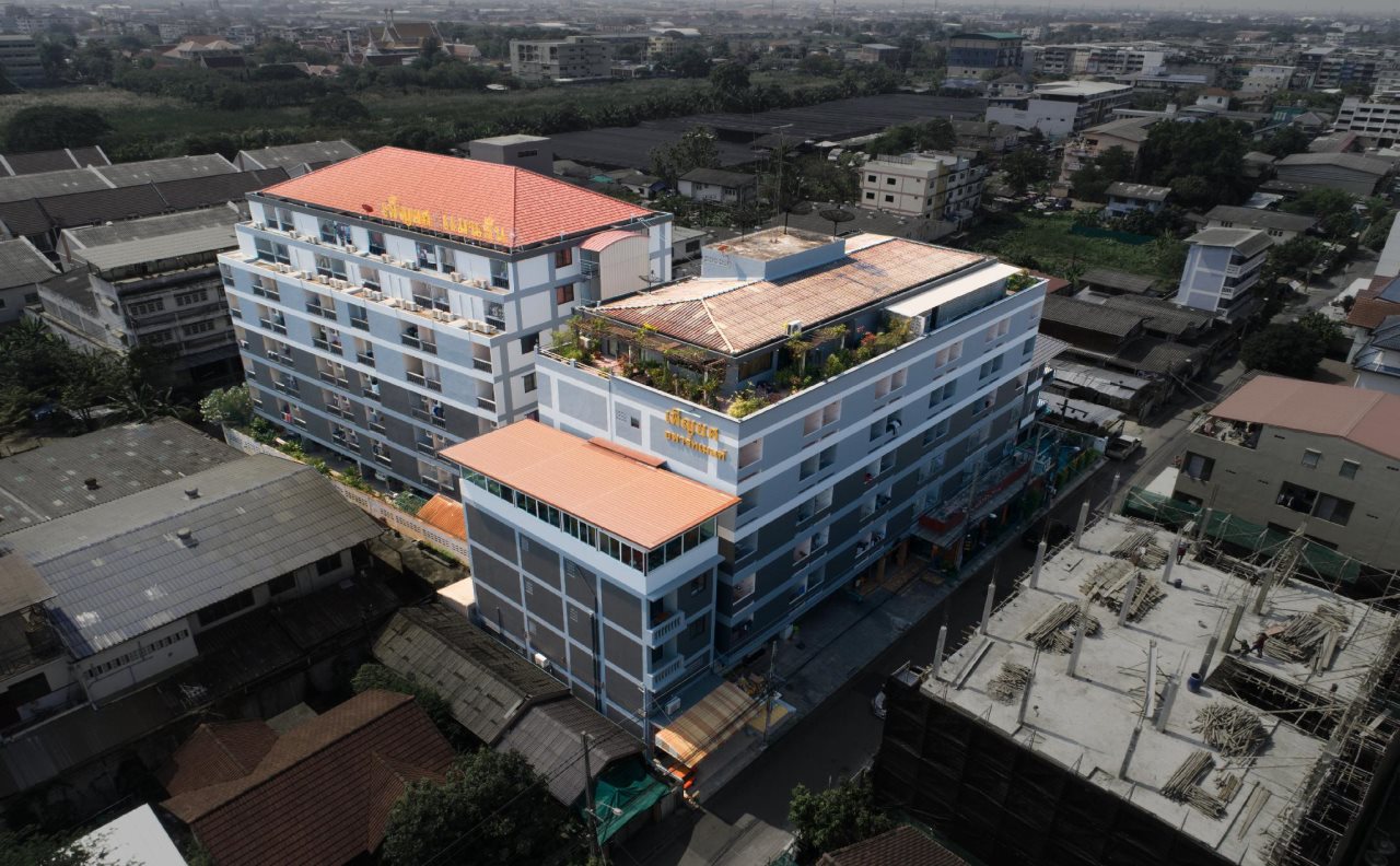 Penyos Residence 13