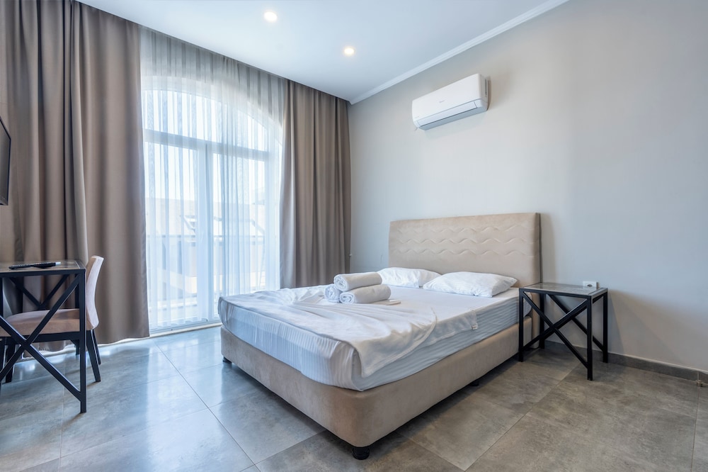 Lara Beach Homes 6