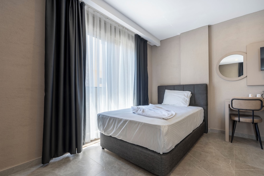 Lara Beach Homes 22
