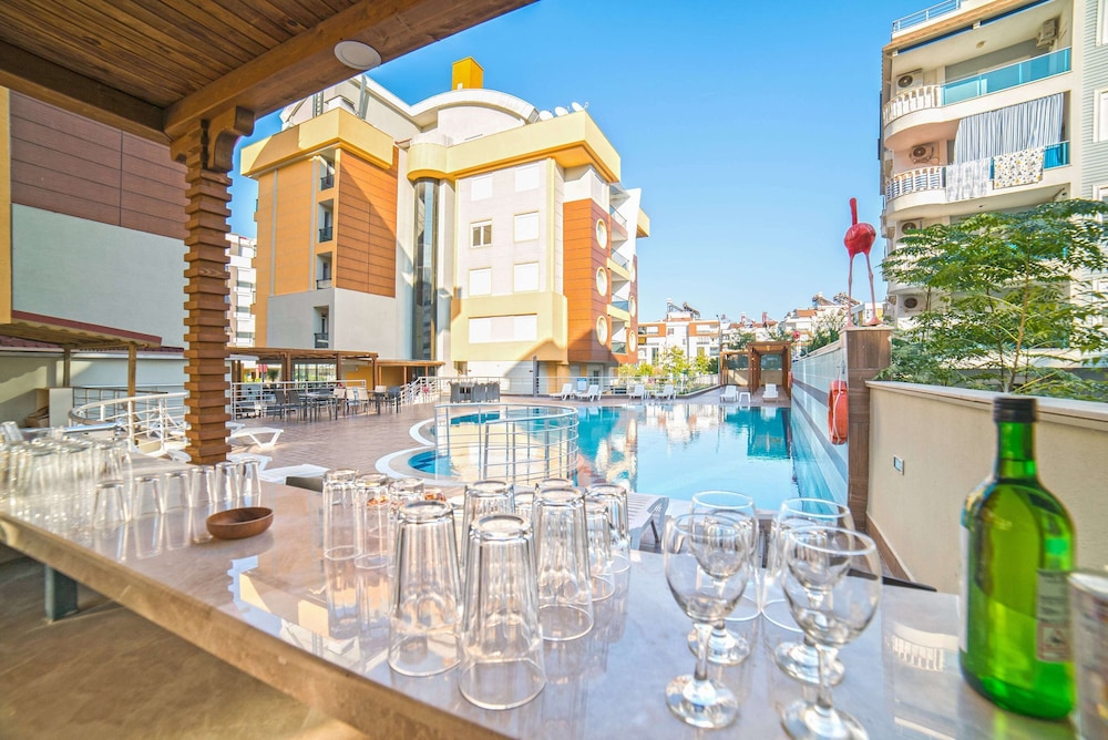 Flamingo Residence 23