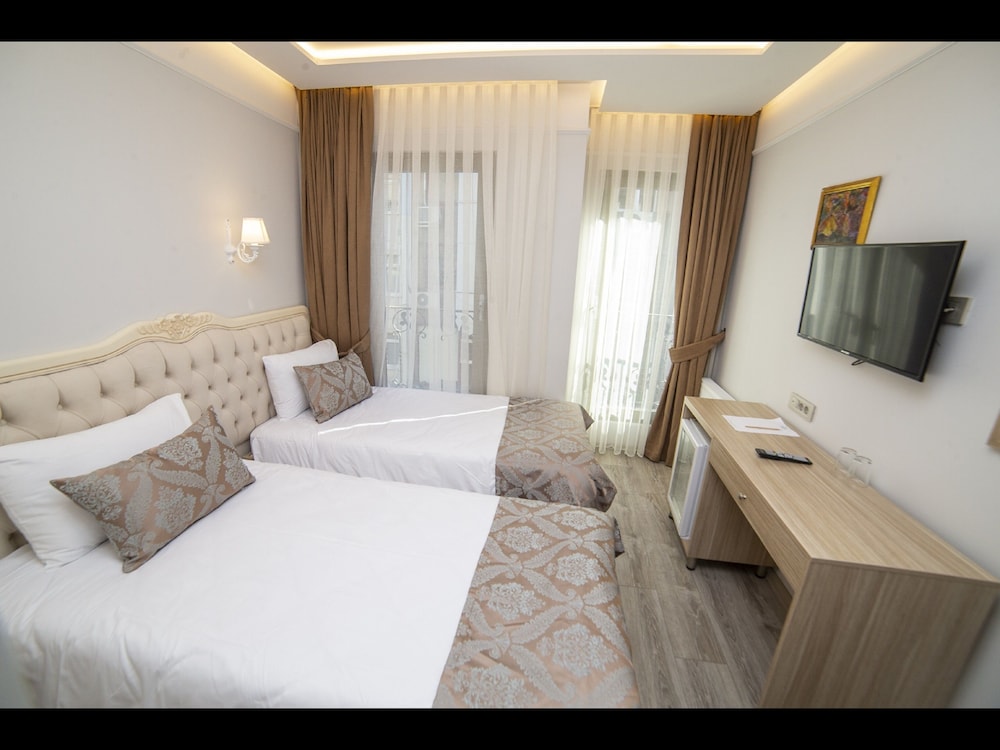 HHK Hotel Downtown 10