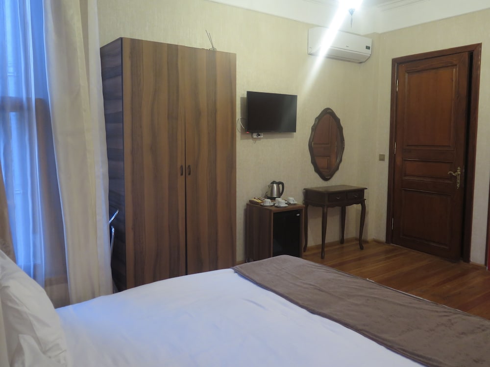 Nuray Hotel 14