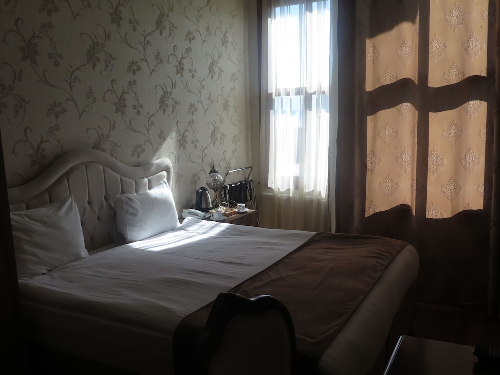 Nuray Hotel 23