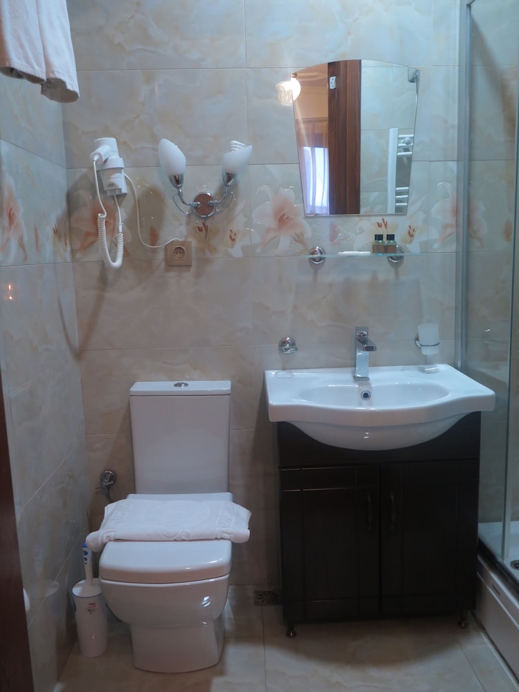 Nuray Hotel 16