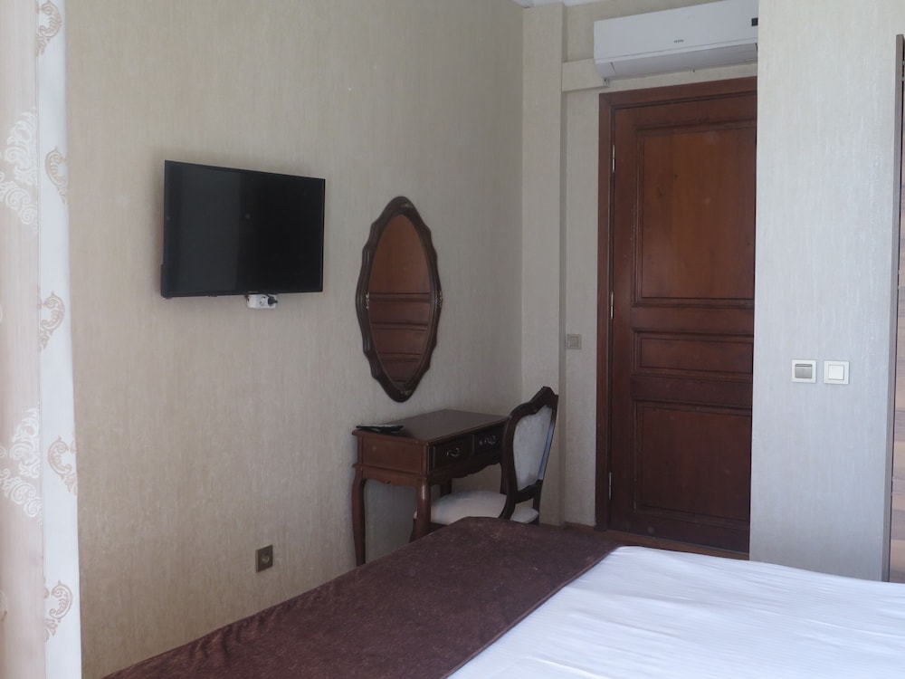 Nuray Hotel 21