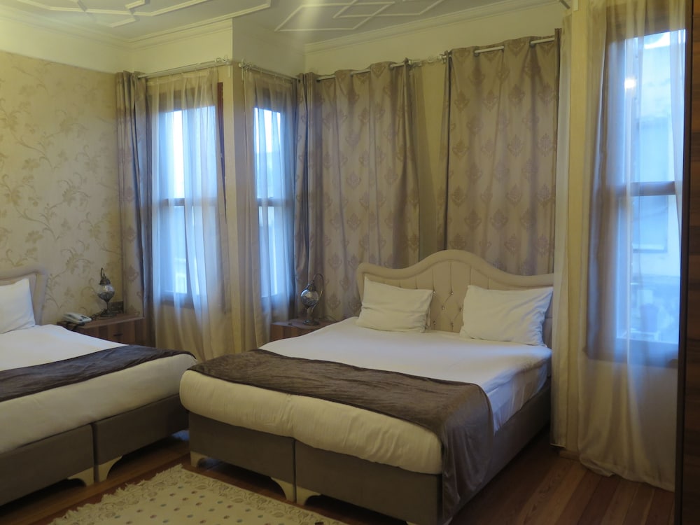 Nuray Hotel 9