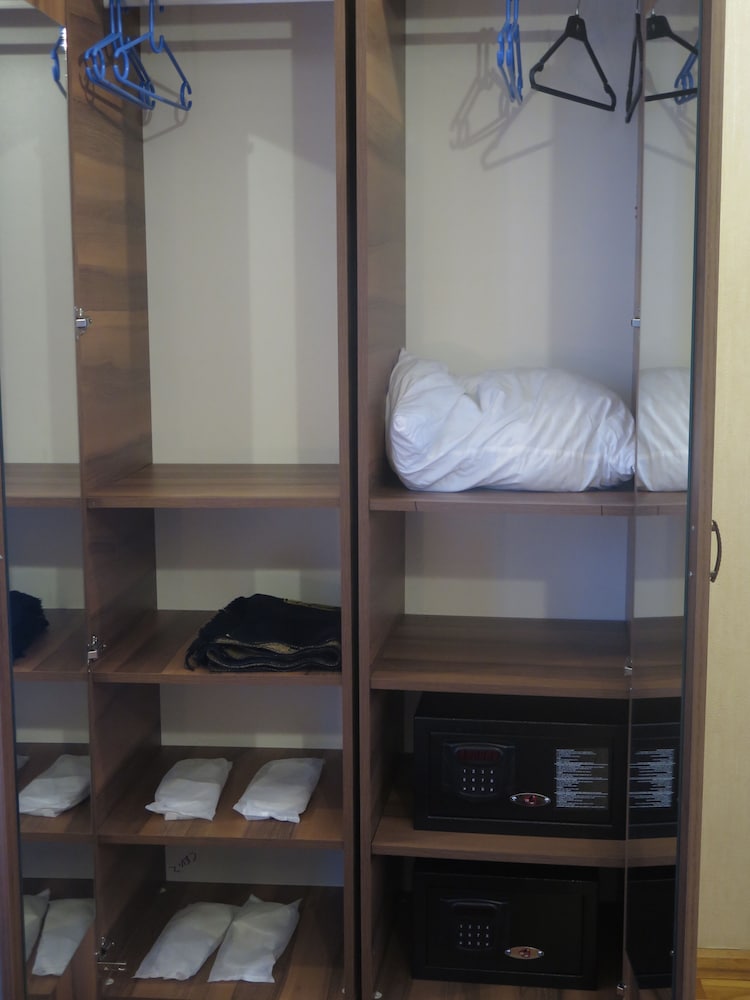Nuray Hotel 13