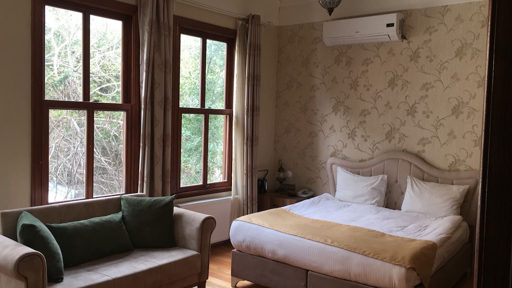 Nuray Hotel 6