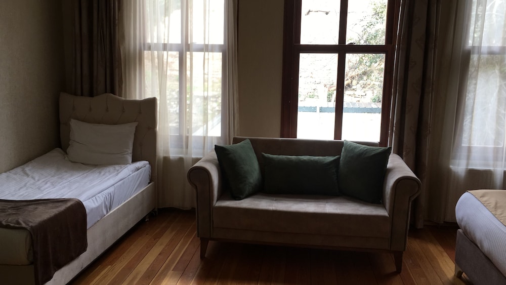 Nuray Hotel 5