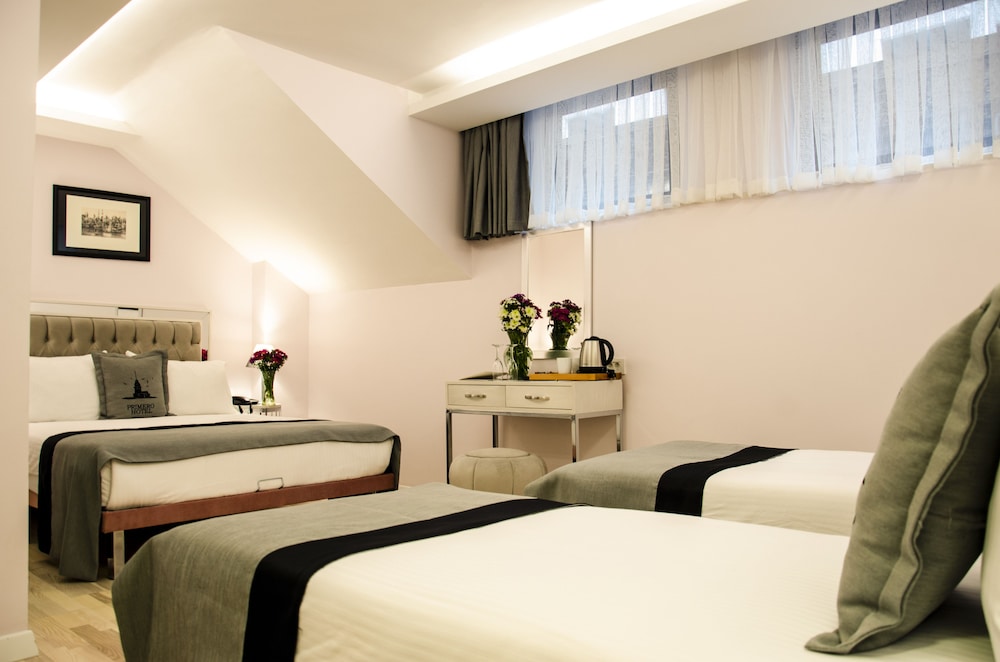Primero Hotel 22