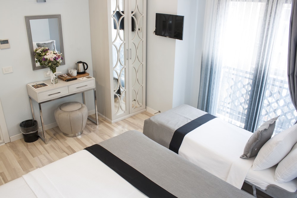 Primero Hotel 12