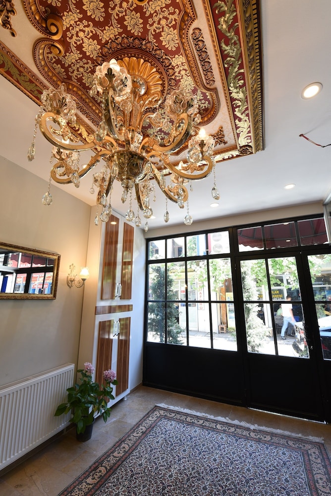 My Boutique Hotel 2