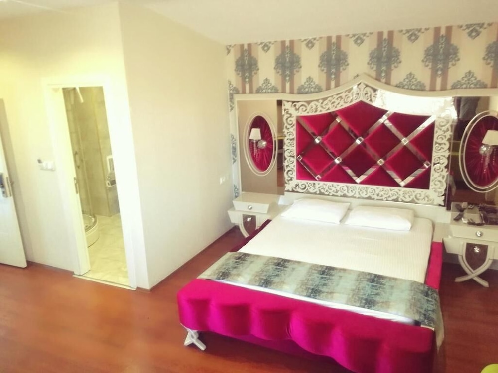 My Boutique Hotel 15