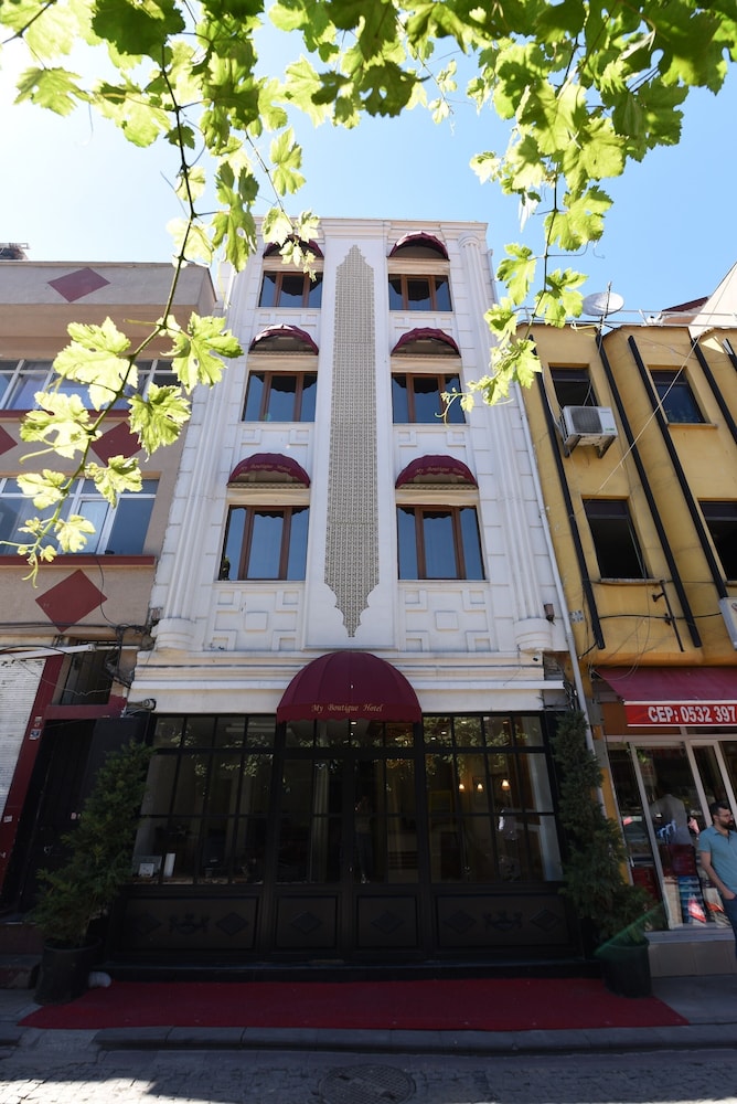 My Boutique Hotel 1