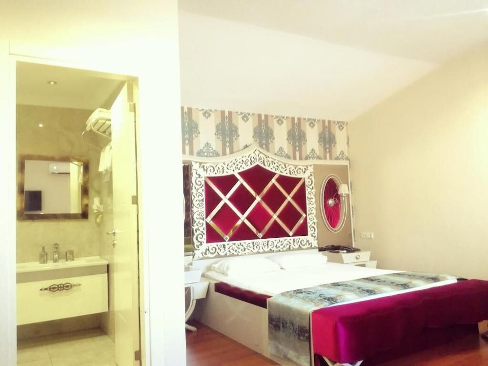 My Boutique Hotel 14