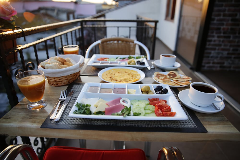Mimoza Butik Otel Buyukada 23