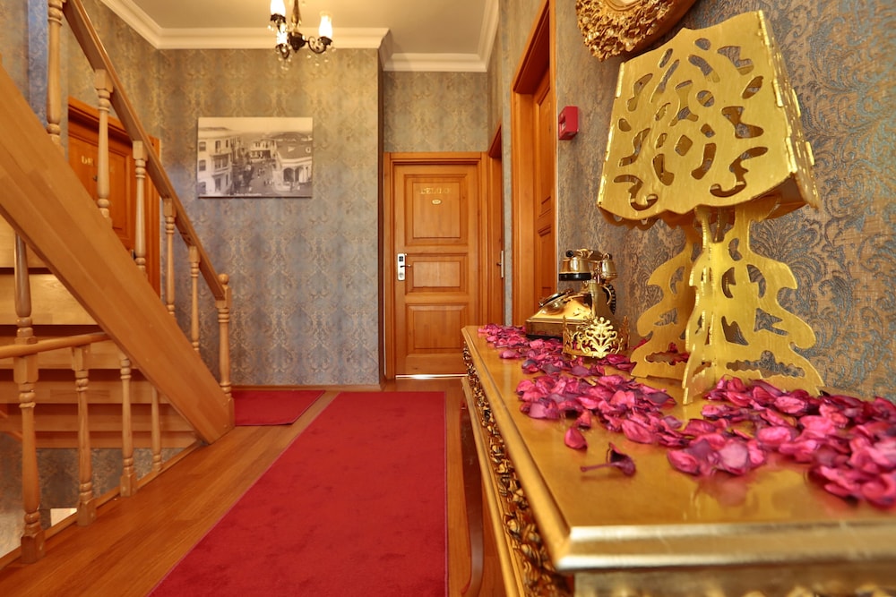 Mimoza Butik Otel Buyukada 17