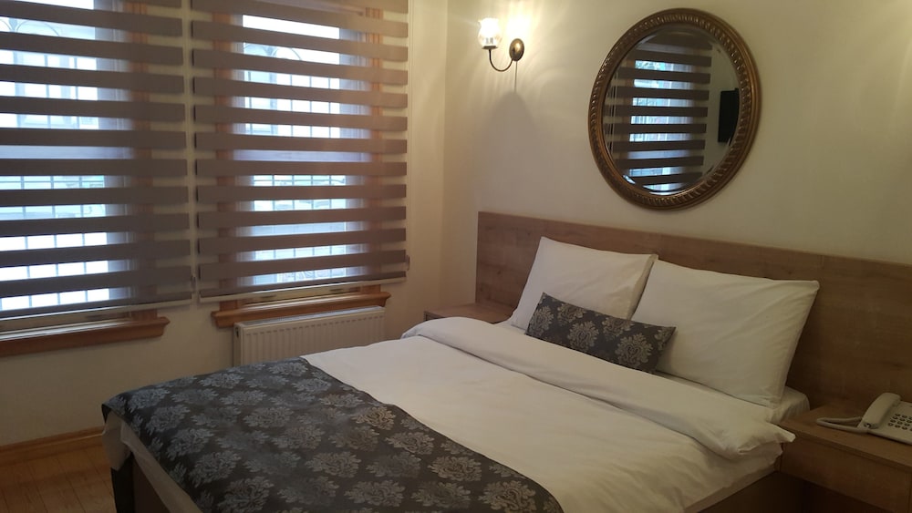 Belizia Hotel 24