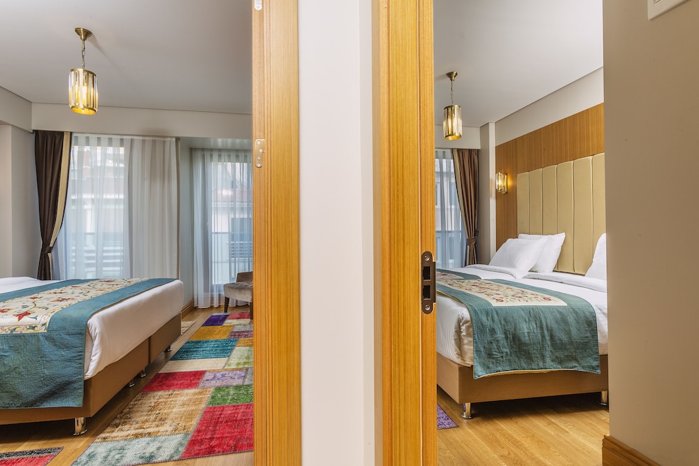 Obelisk Hotel & Suites 13