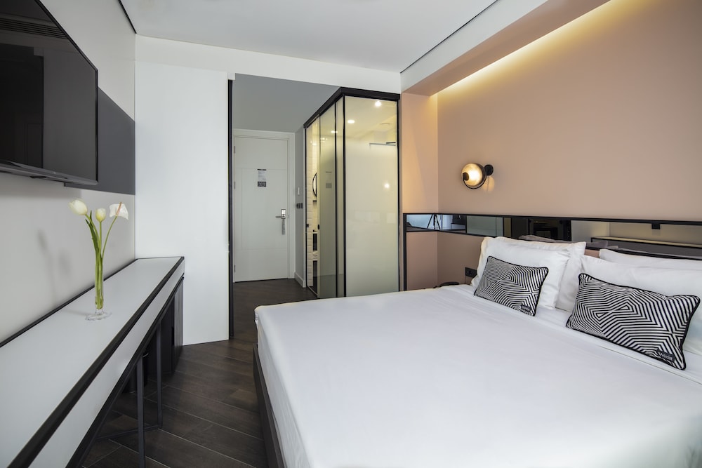The Westist Hotel 6