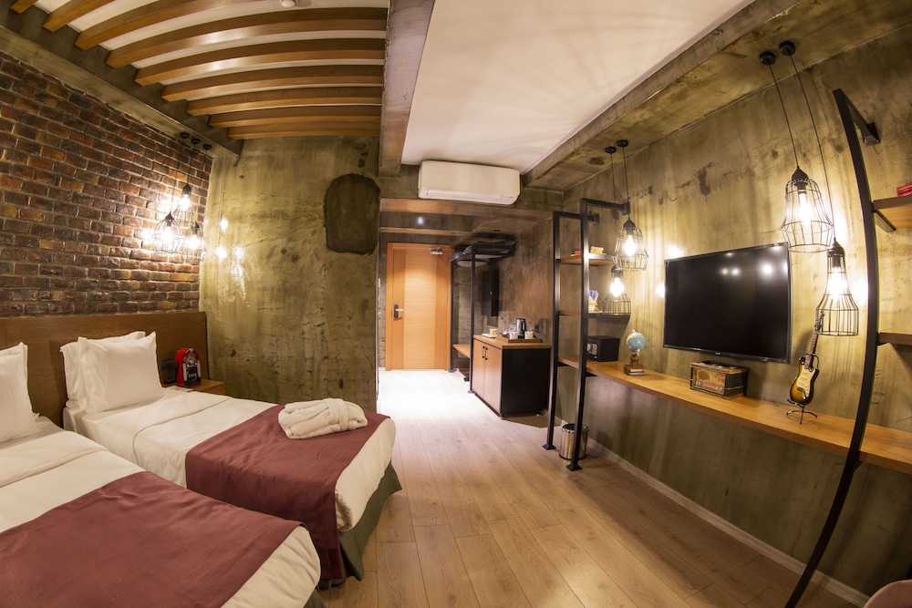 Meydan Besiktas Otel 18