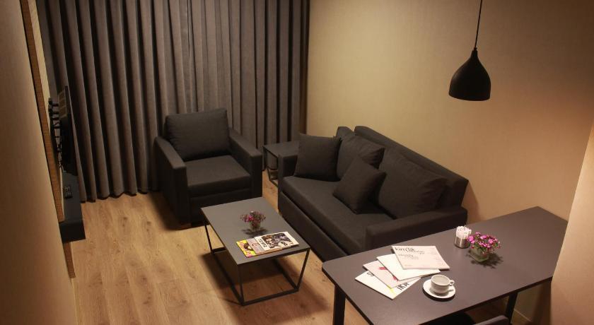 Endless Residence 7