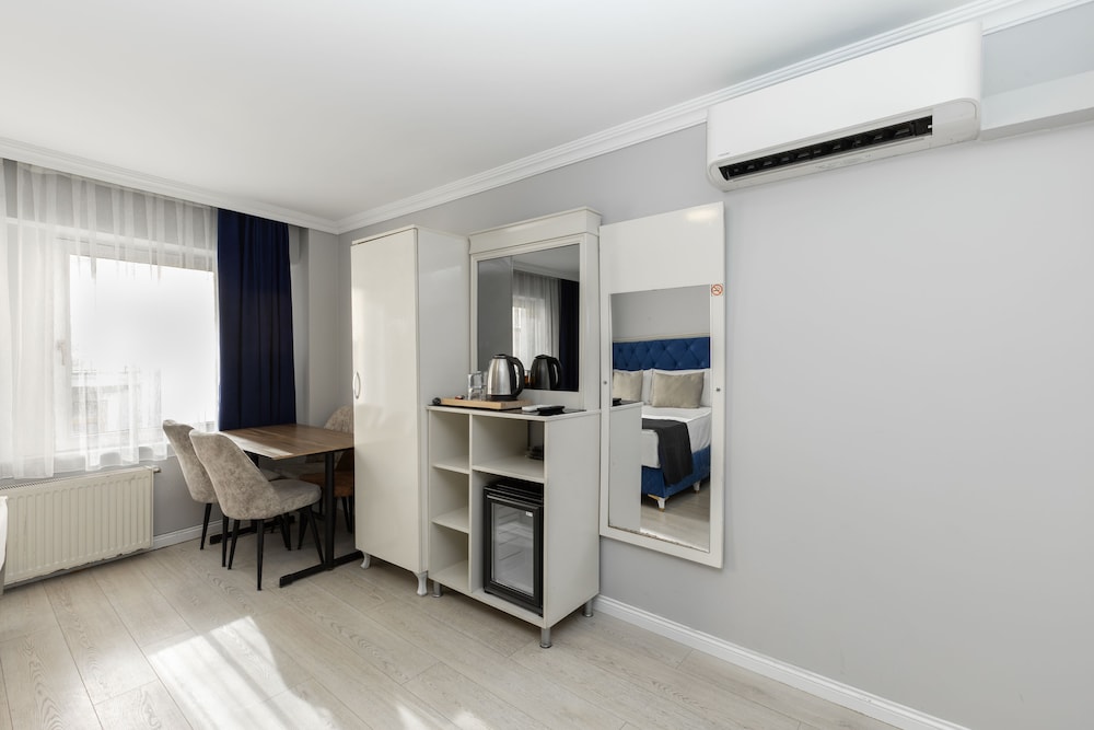 Sirkeci Family Hotel 12