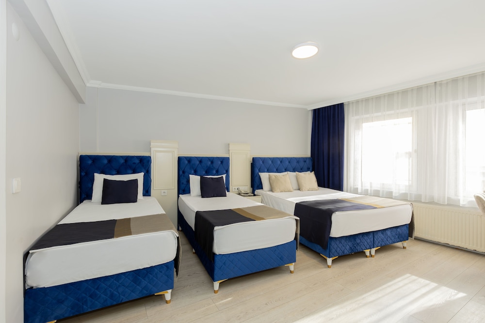 Sirkeci Family Hotel 9